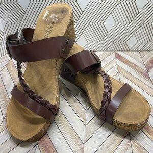 Annie comfort wedges